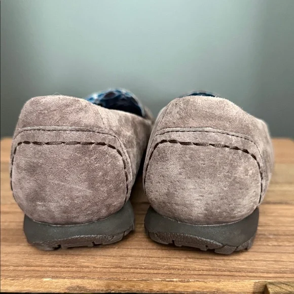 Skechers Relaxed Fit Bikers Traffic Women's Suede Loafers Chocolate Size 6 NWOB - Picture 4 of 8